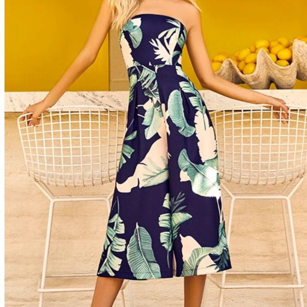 Lulus Floral Print Strapless Wide Leg Cropped Jumpsuit Size M Medium